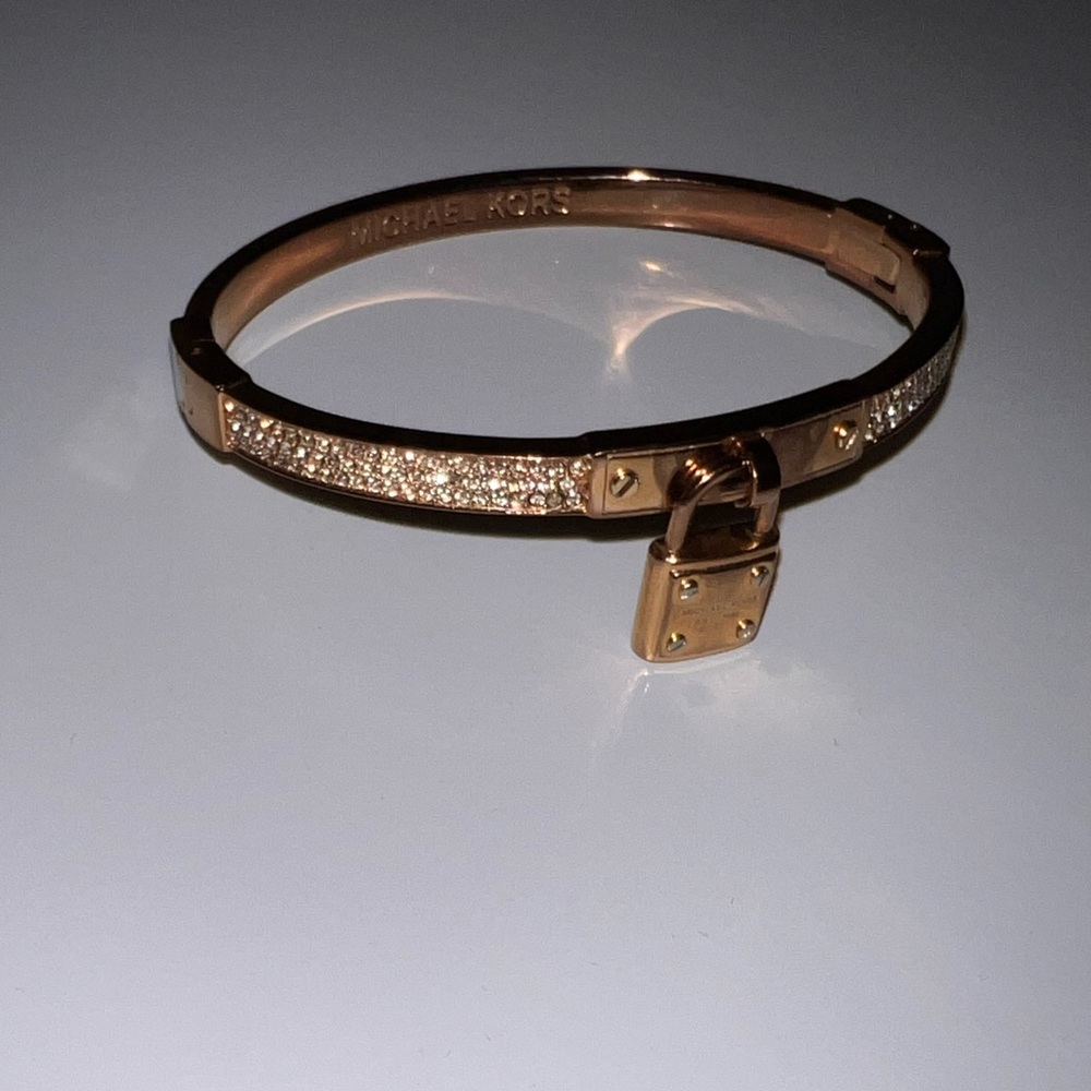 Michael Kors Bracelet (Rose Gold)